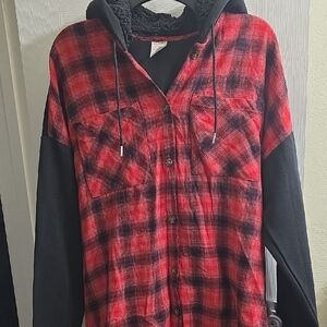 No Boundaries Red and Black Plaid Hooded Shirt Size XL